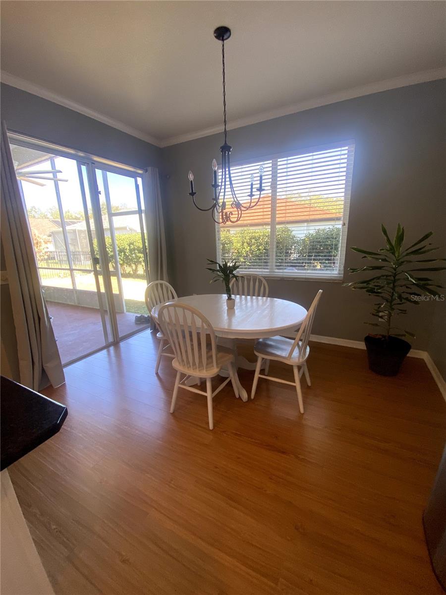 Image 4 of 21 For 6020 Martinglade Place