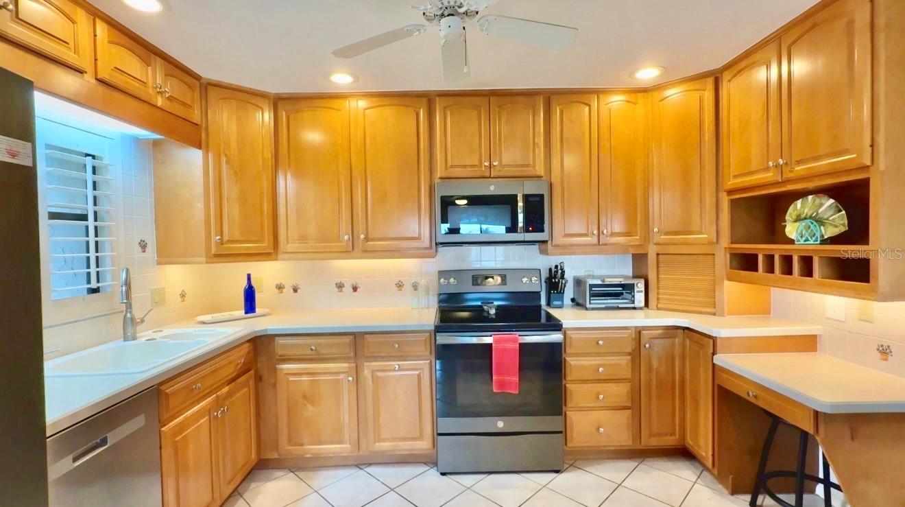 Image 11 of 24 For 1590 Islamorada Boulevard 84c