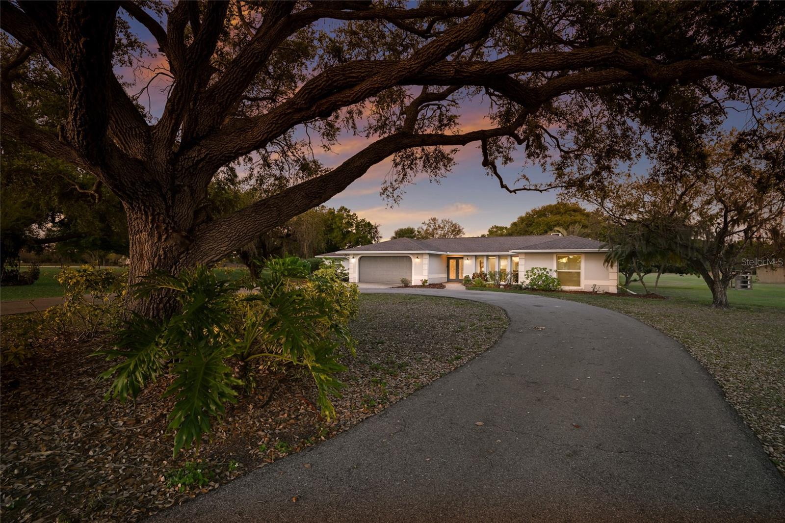 Details for 1516 Fox Creek Drive, SARASOTA, FL 34240