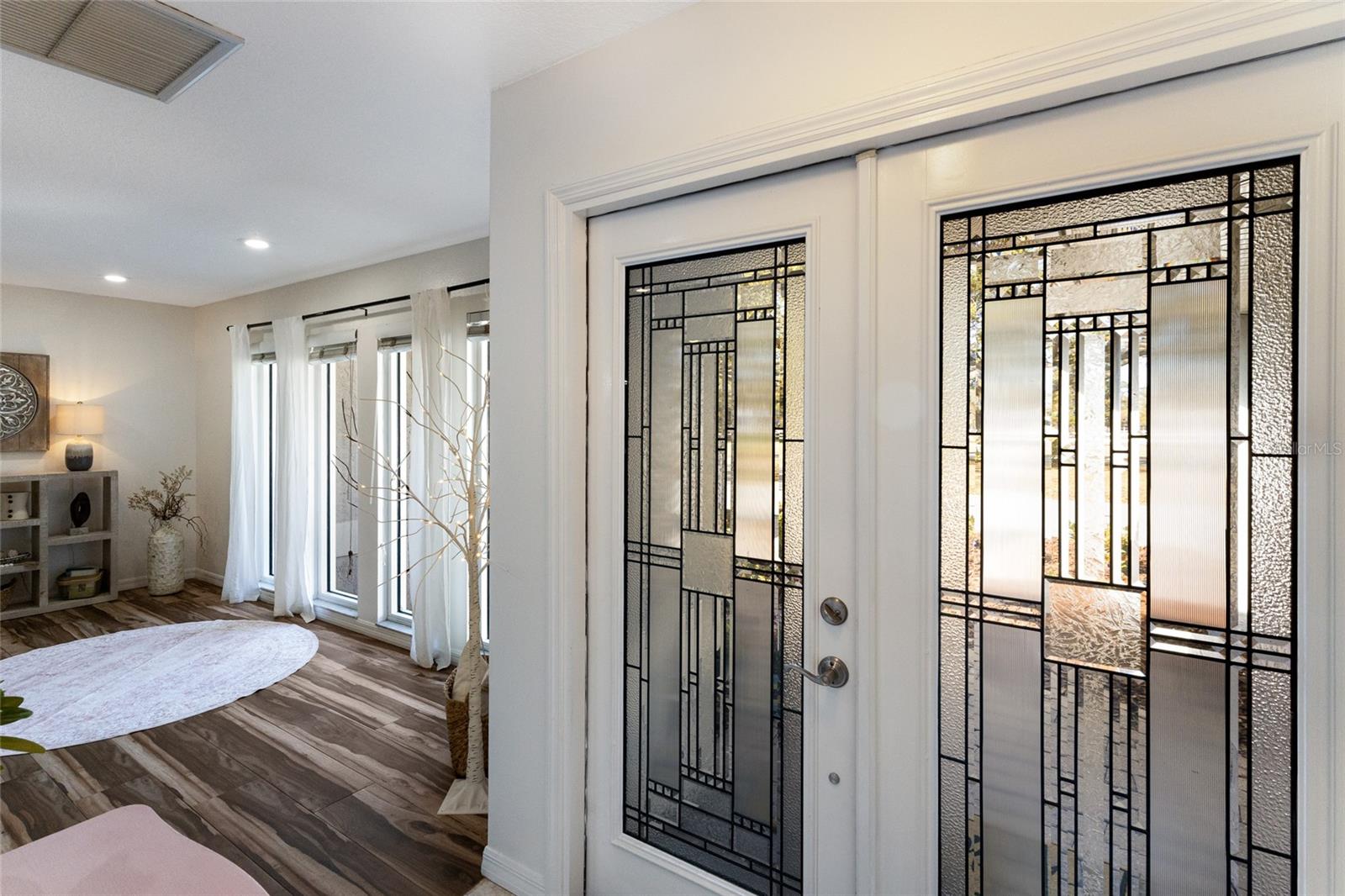 Image 14 of 92 For 1516 Fox Creek Drive