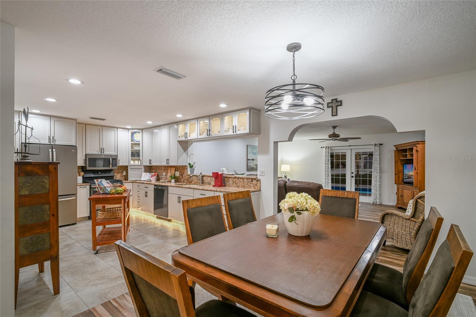 Image 20 of 92 For 1516 Fox Creek Drive