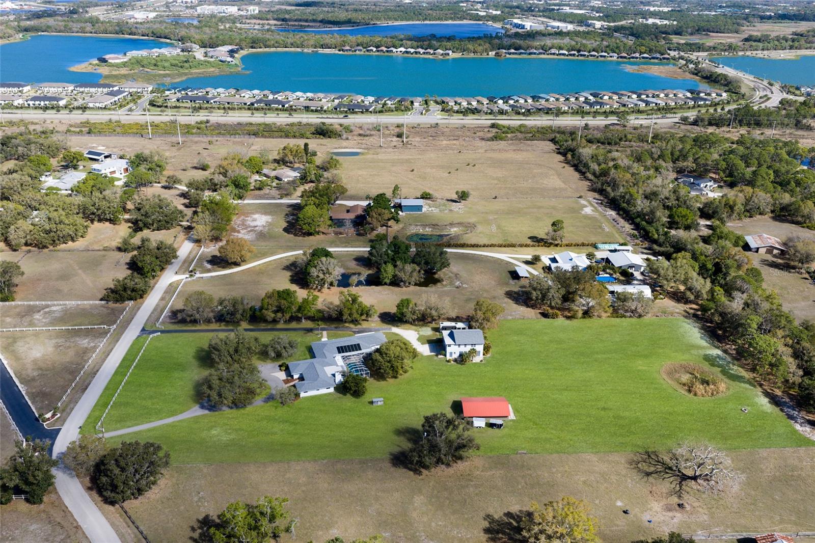 Image 3 of 92 For 1516 Fox Creek Drive