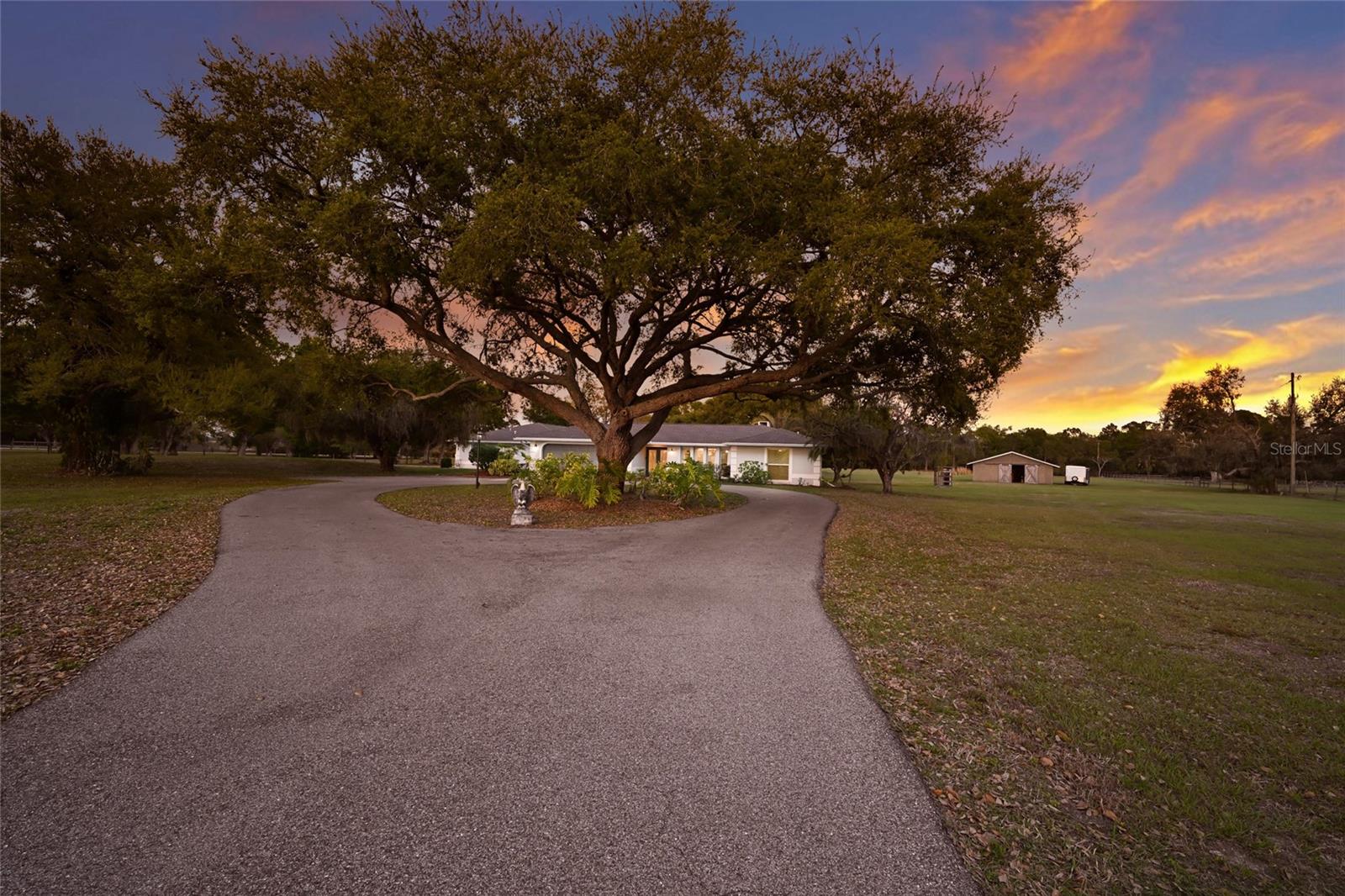 Image 9 of 92 For 1516 Fox Creek Drive