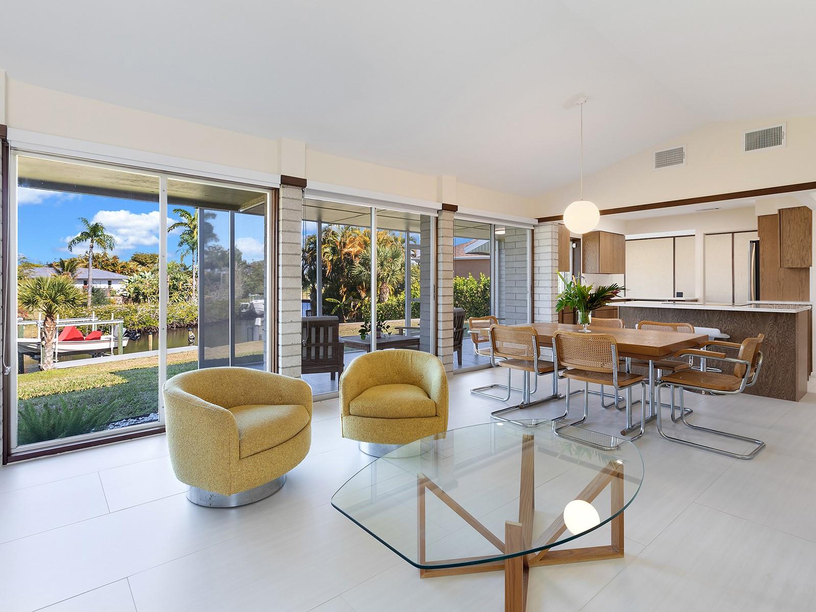 Image 12 of 34 For 5669 America Drive