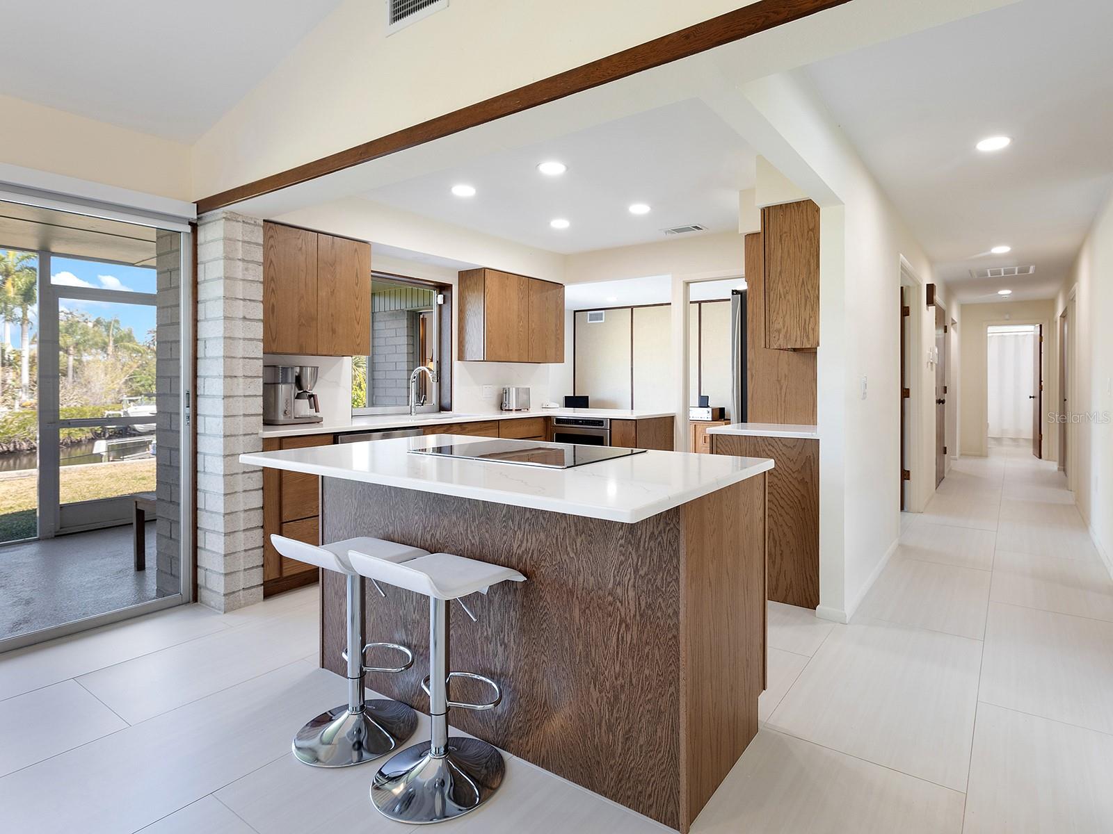 Image 13 of 34 For 5669 America Drive