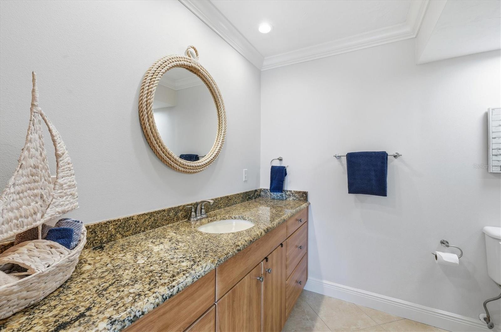 Image 24 of 57 For 1200 Peppertree Lane 307