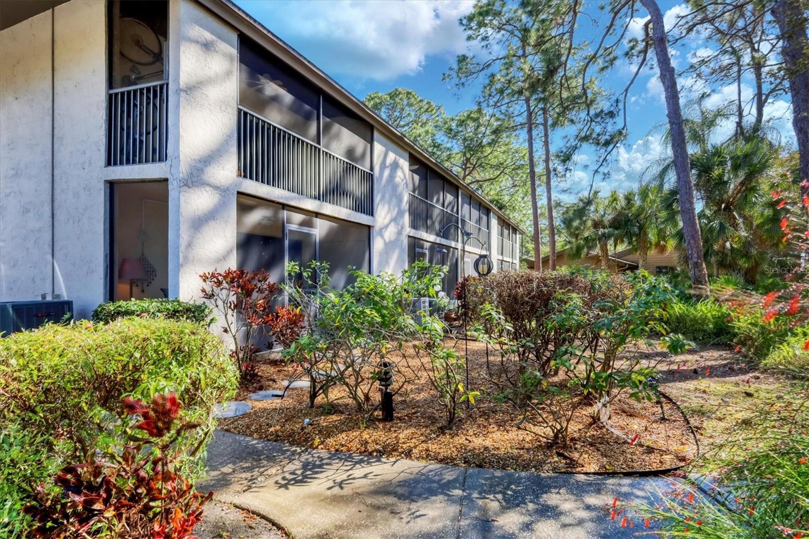 Image 28 of 71 For 3041 Quail Hollow 27