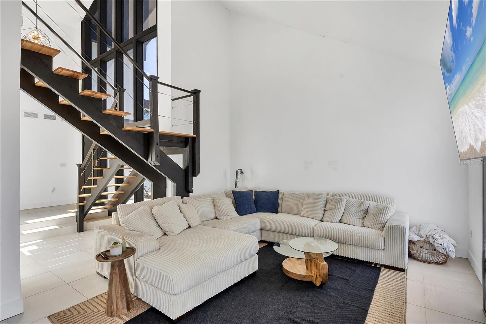 Image 10 of 66 For 4760 Meredith Lane