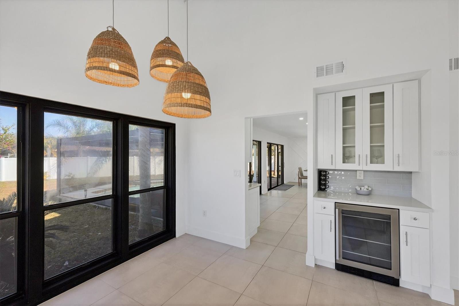 Image 18 of 66 For 4760 Meredith Lane