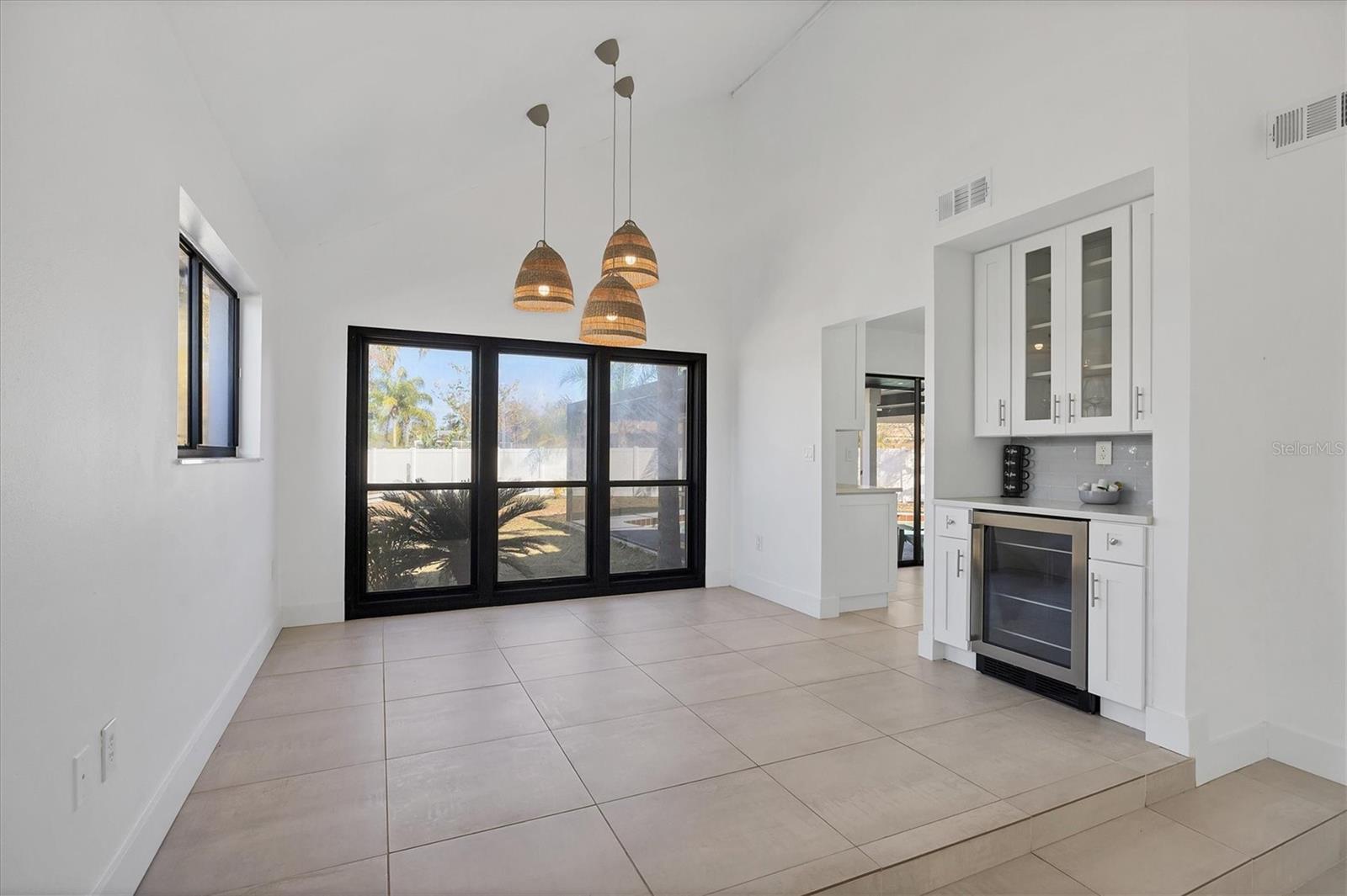 Image 19 of 66 For 4760 Meredith Lane