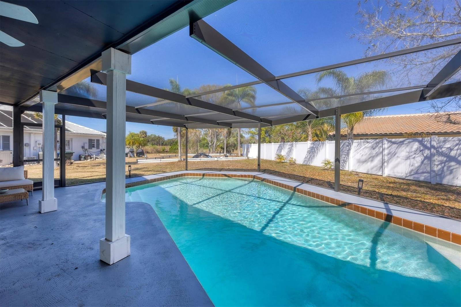 Image 39 of 66 For 4760 Meredith Lane