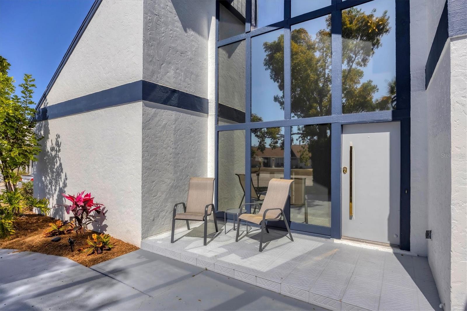 Image 5 of 66 For 4760 Meredith Lane