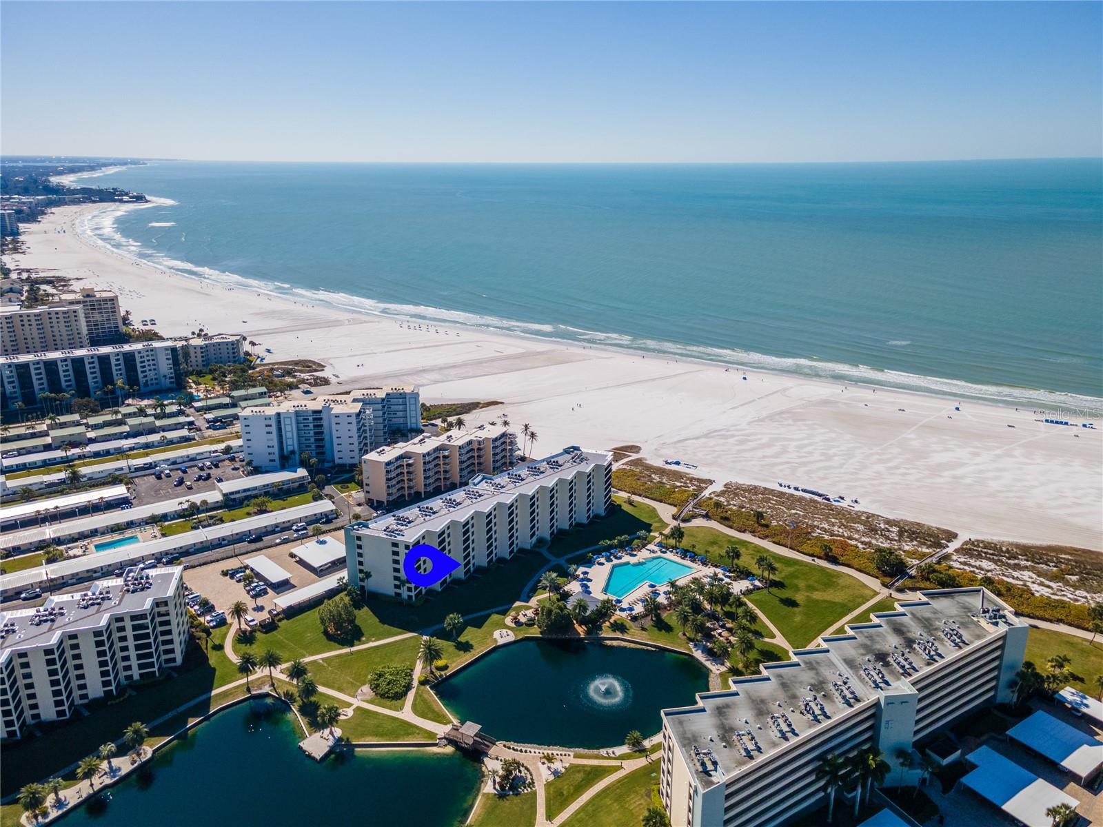 Image 5 of 46 For 5790 Midnight Pass Road 208