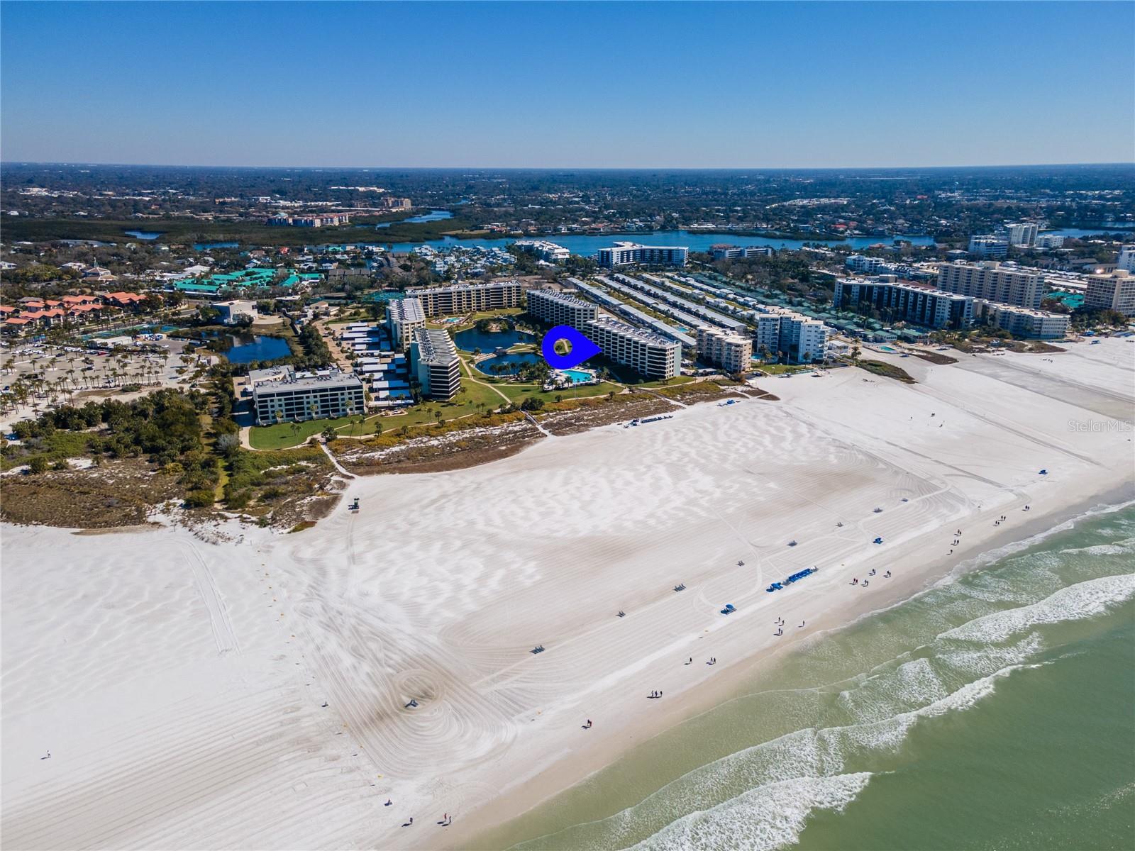 Image 8 of 46 For 5790 Midnight Pass Road 208