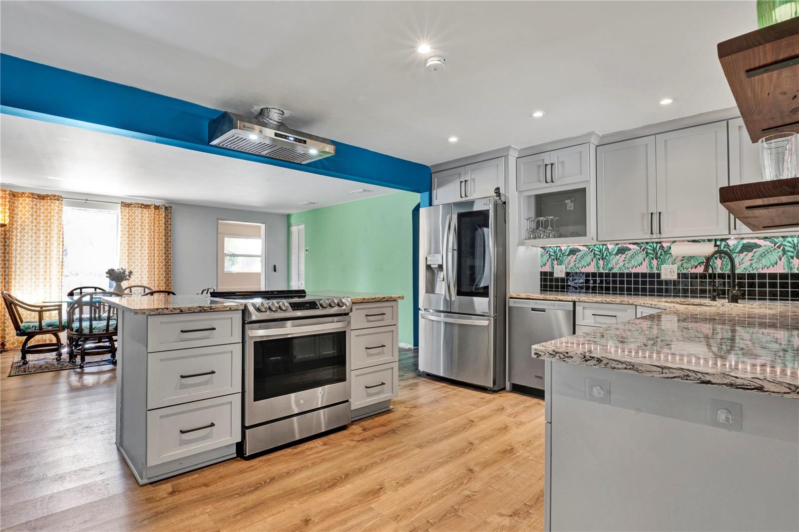 Image 14 of 56 For 3510 4th Avenue W