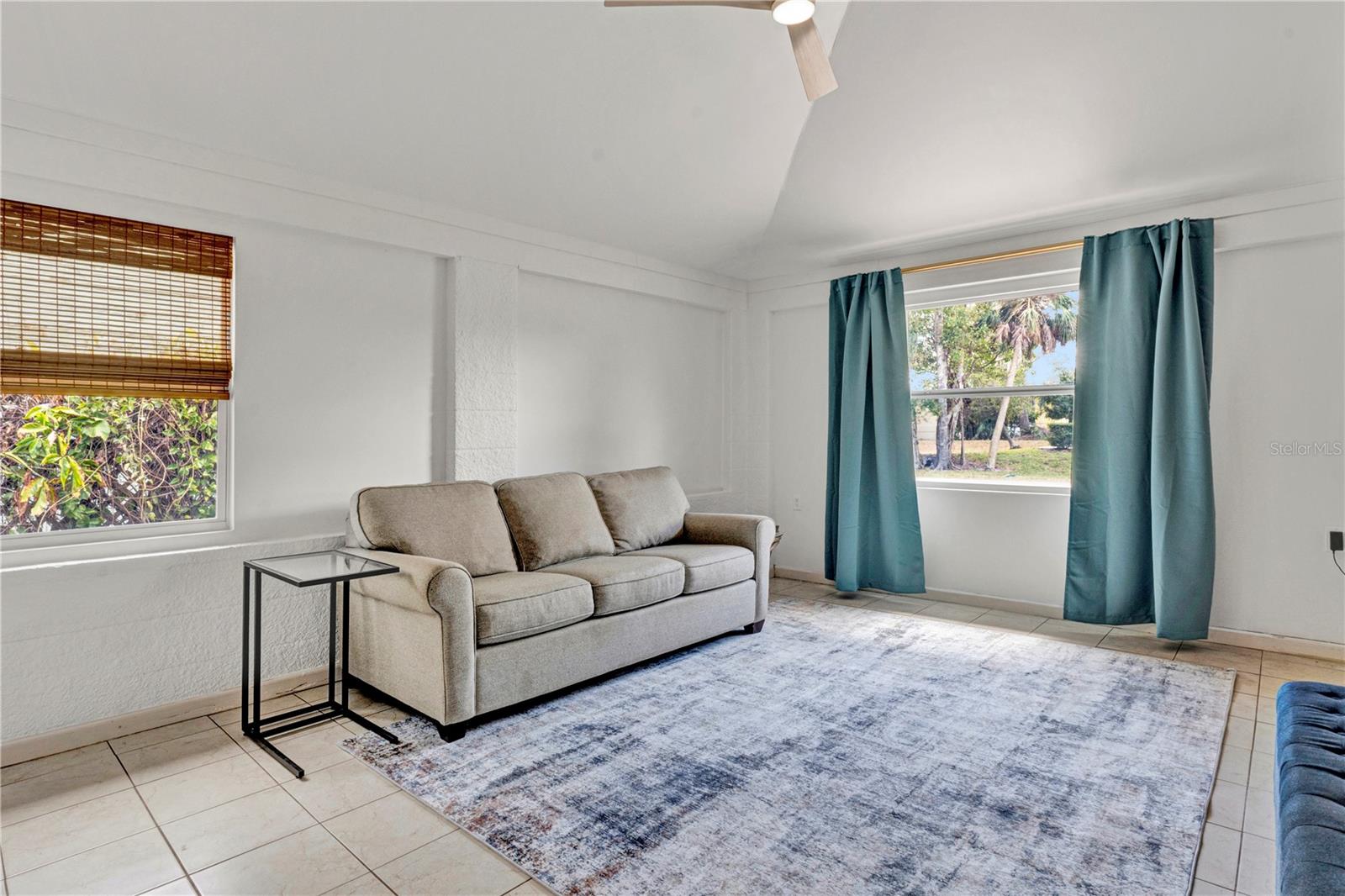 Image 21 of 56 For 3510 4th Avenue W