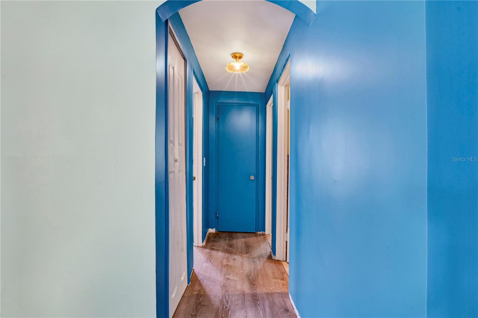 Image 23 of 56 For 3510 4th Avenue W