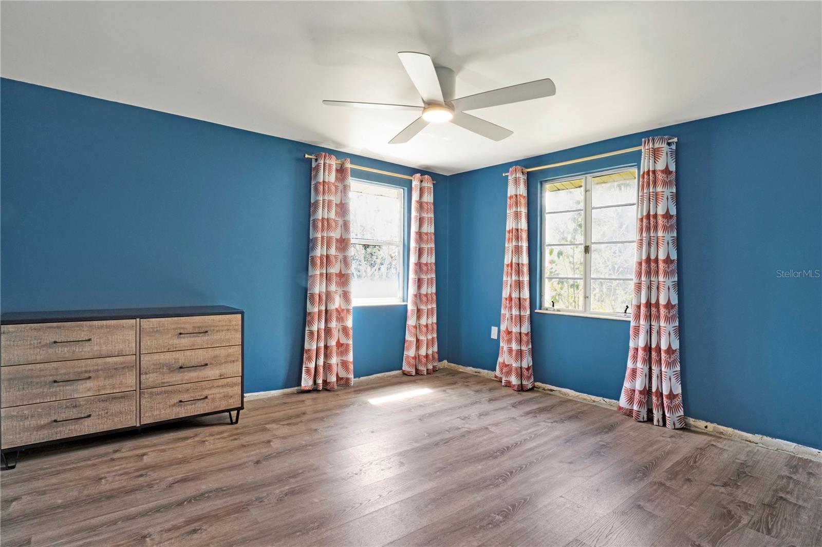 Image 24 of 56 For 3510 4th Avenue W