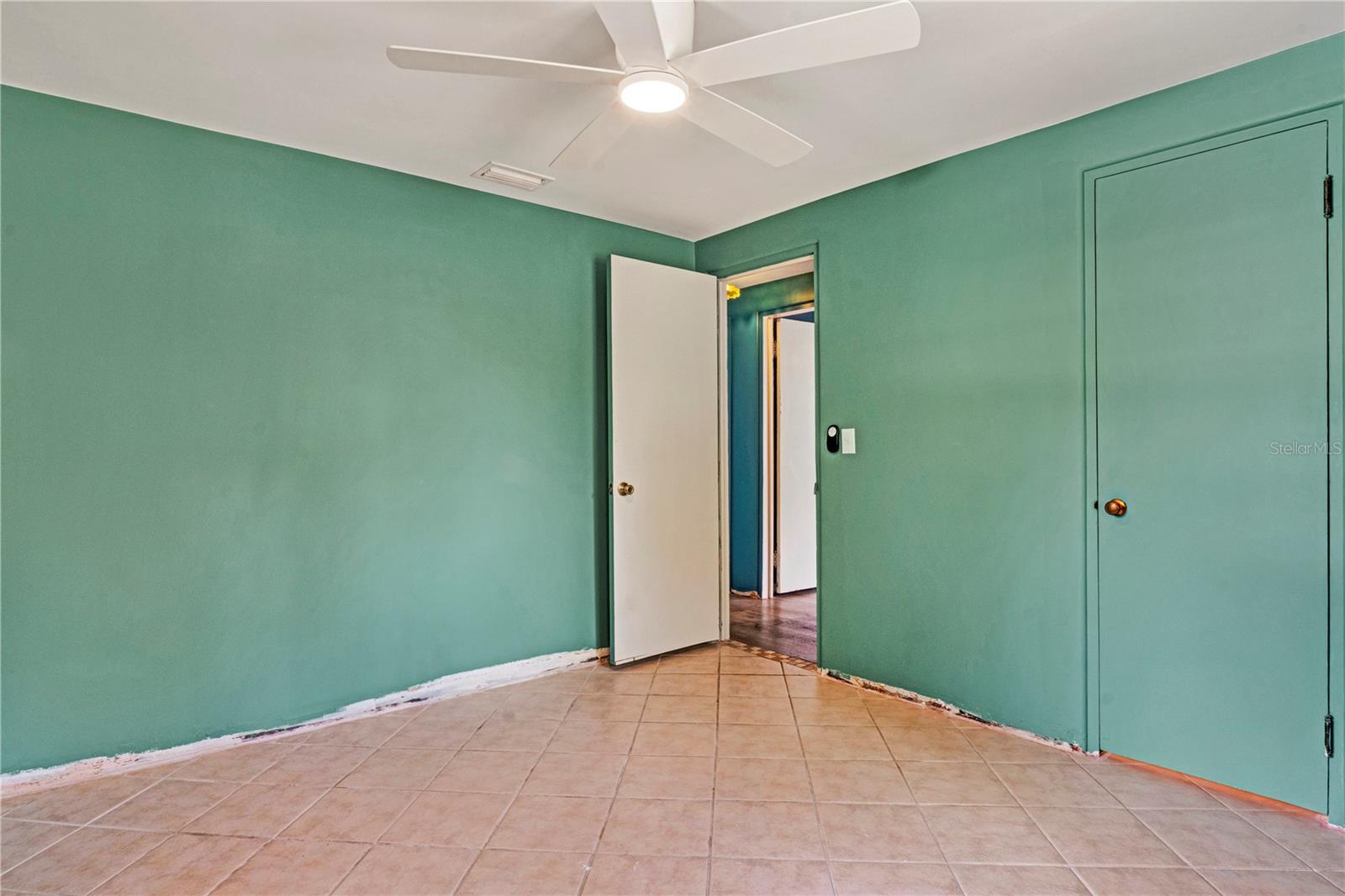 Image 27 of 56 For 3510 4th Avenue W