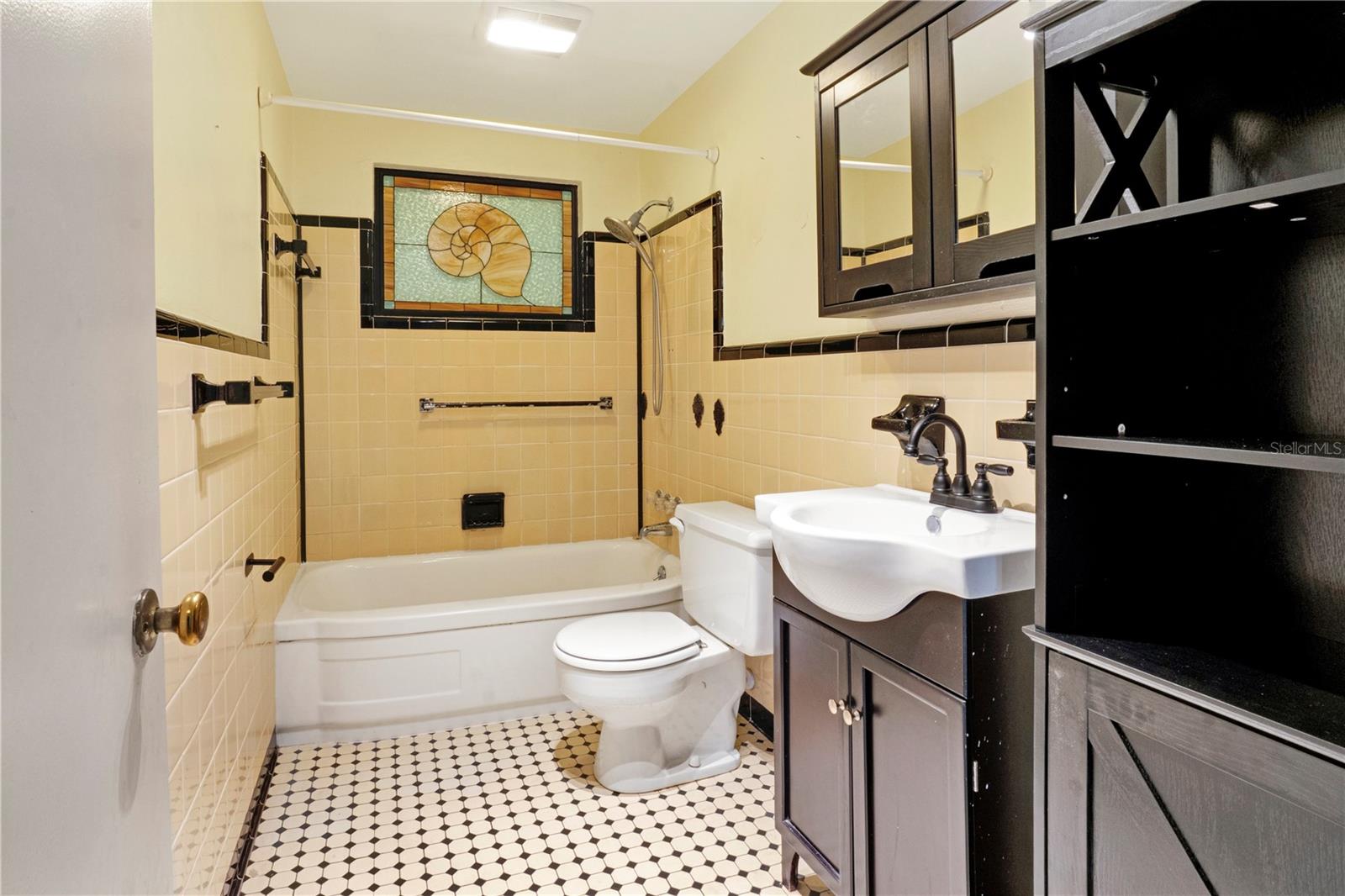 Image 29 of 56 For 3510 4th Avenue W