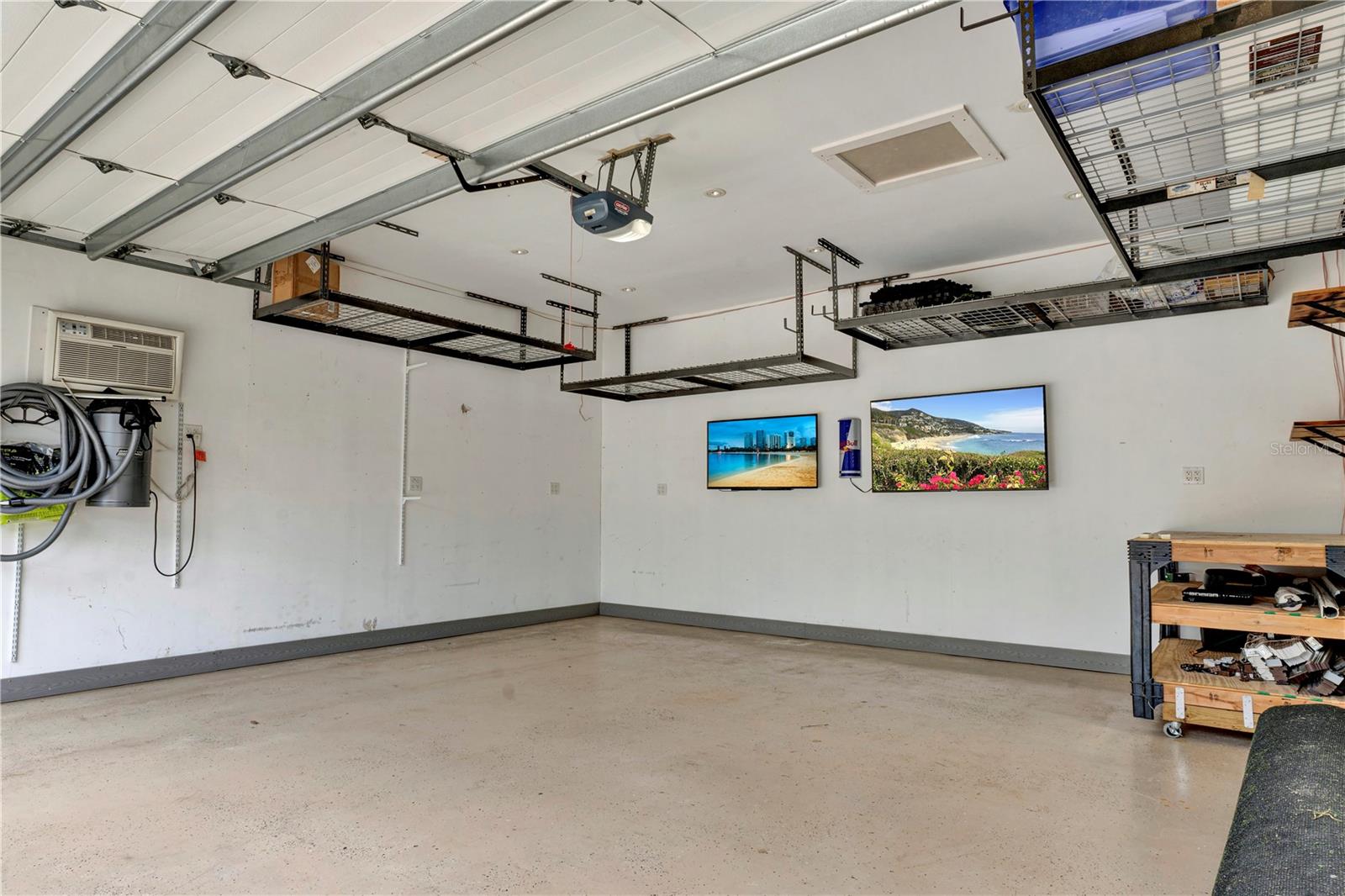 Image 34 of 56 For 3510 4th Avenue W