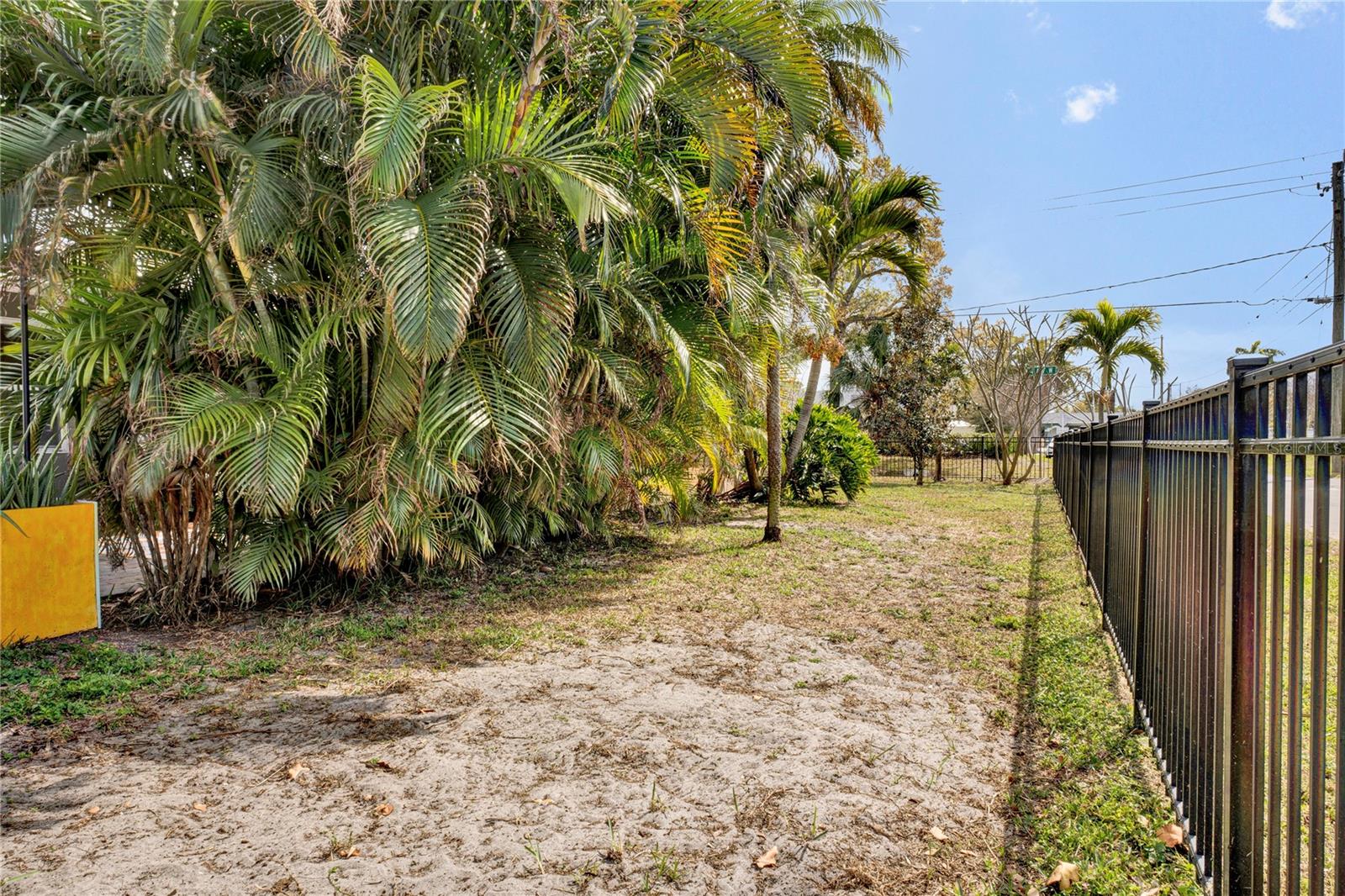 Image 44 of 56 For 3510 4th Avenue W