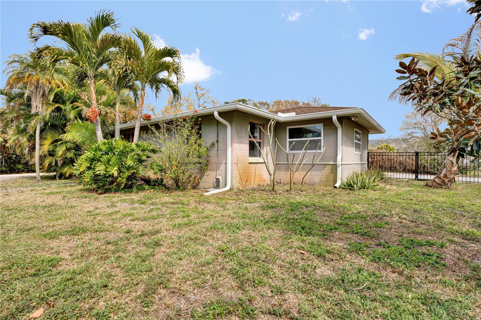 Image 46 of 56 For 3510 4th Avenue W