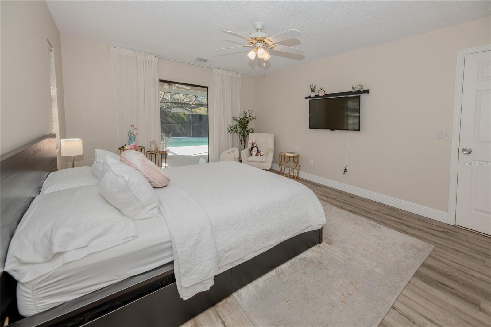 Image 15 of 42 For 4190 Arrow Avenue