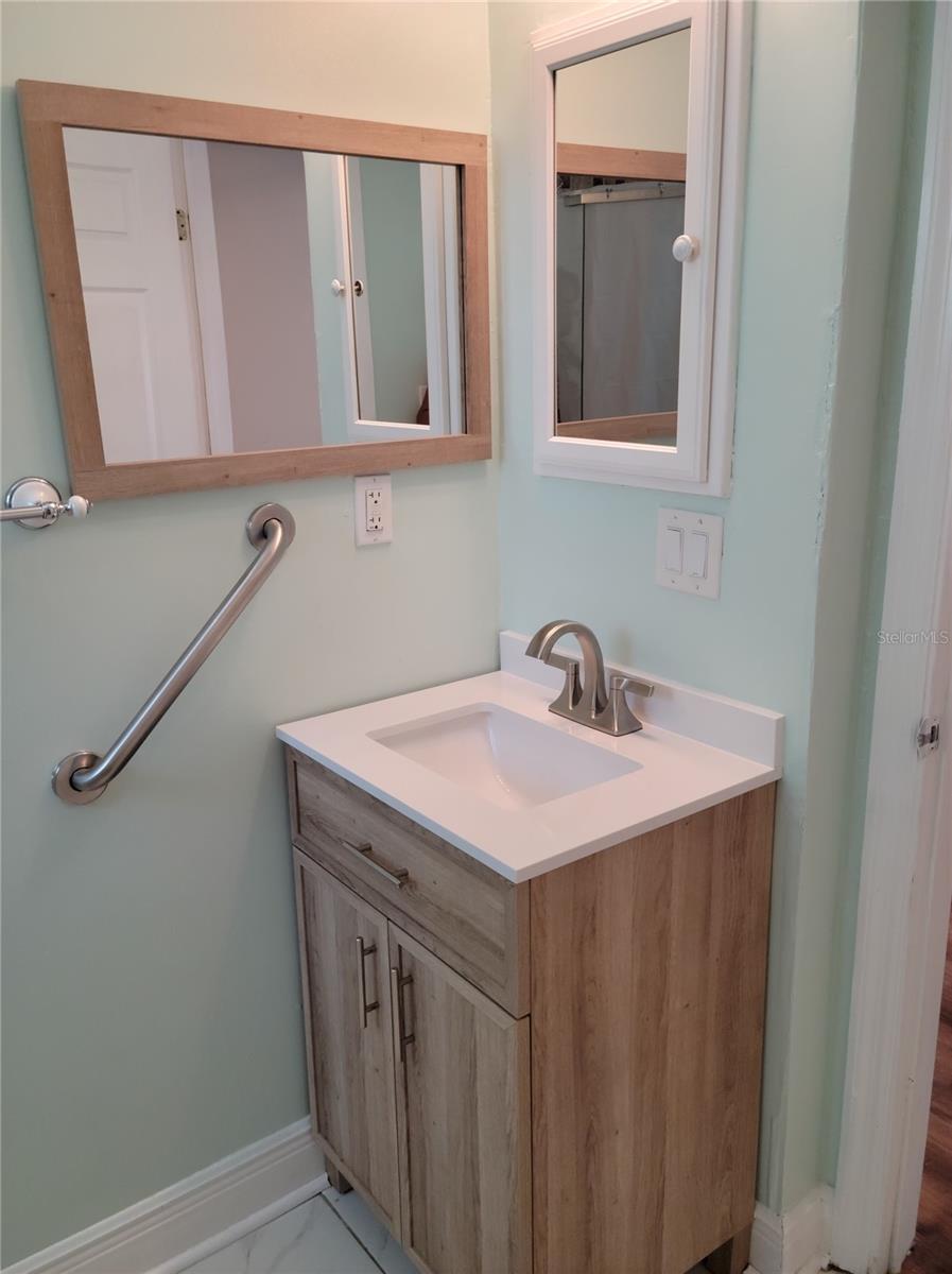 Image 8 of 13 For 1775 Fruitville Road