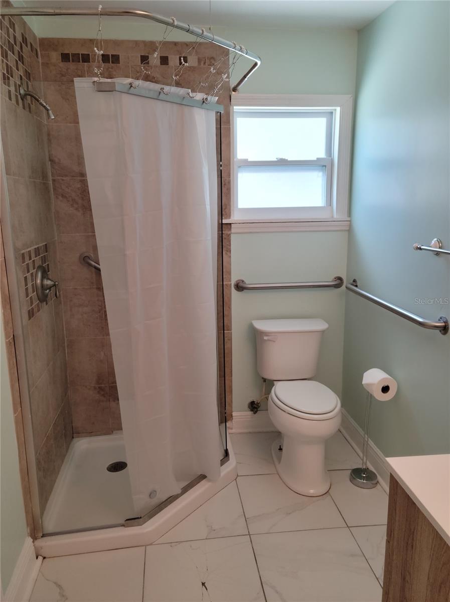 Image 9 of 13 For 1775 Fruitville Road