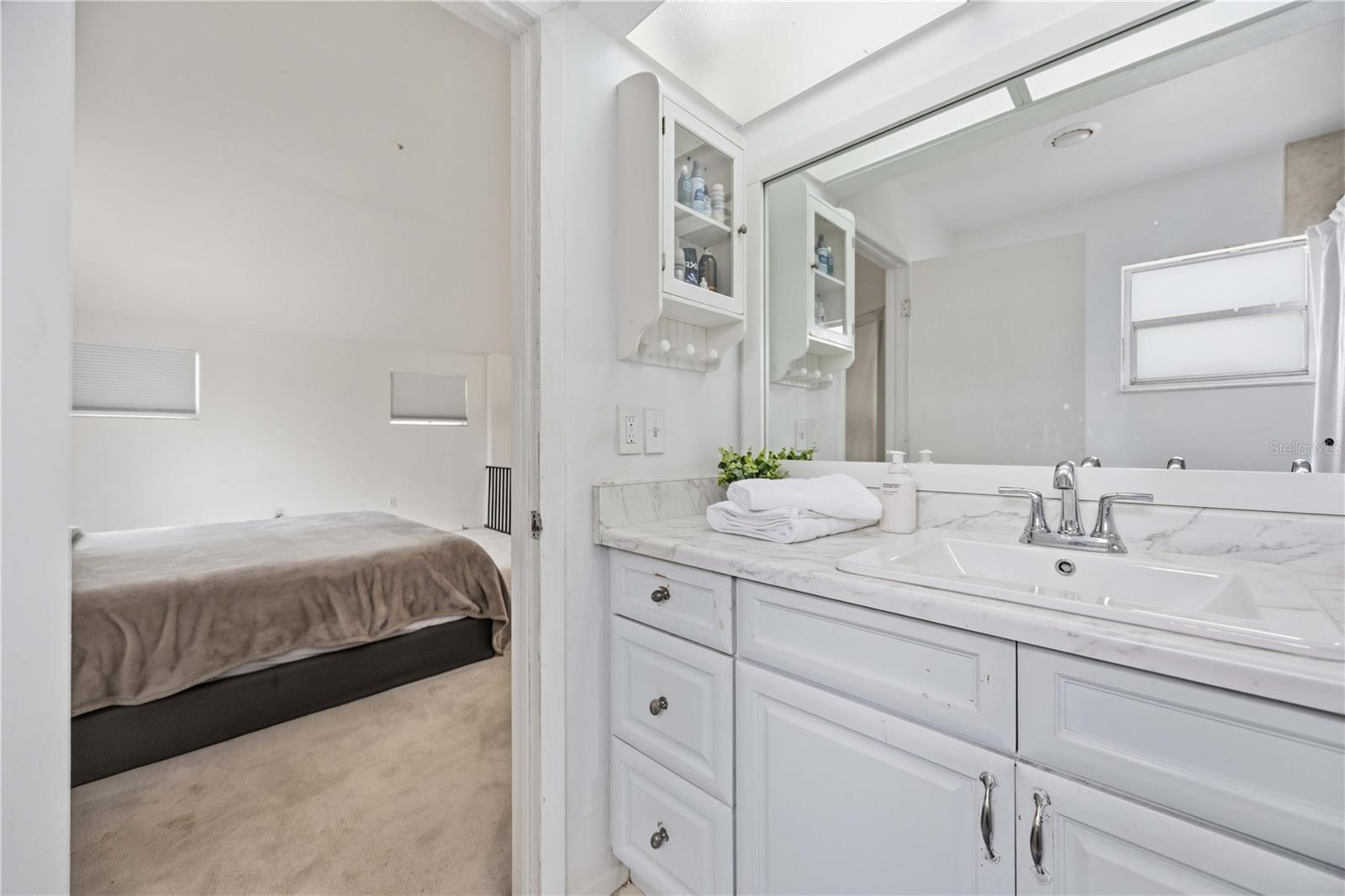 Image 25 of 46 For 6515 Mauna Loa Boulevard