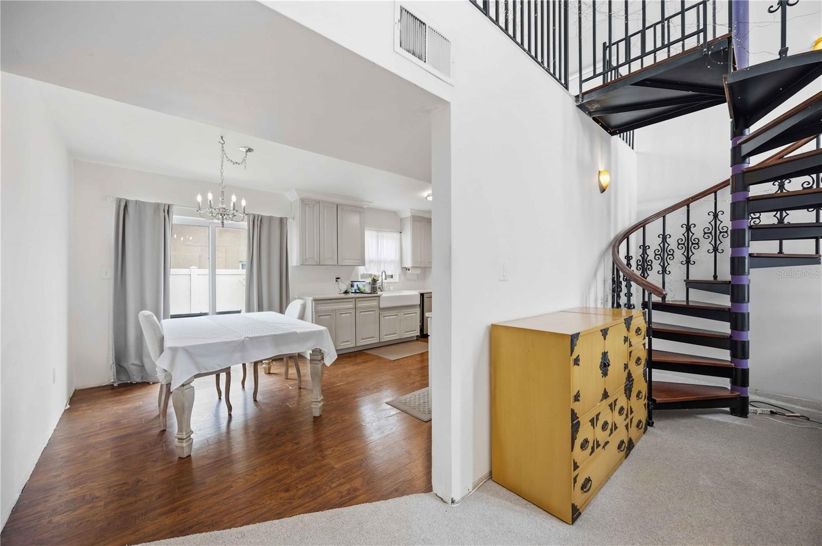 Image 9 of 46 For 6515 Mauna Loa Boulevard