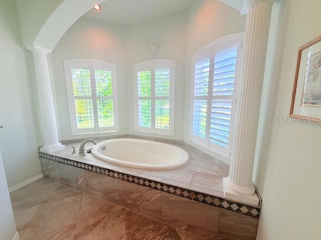 Image 16 of 60 For 16214 Mulholland Road