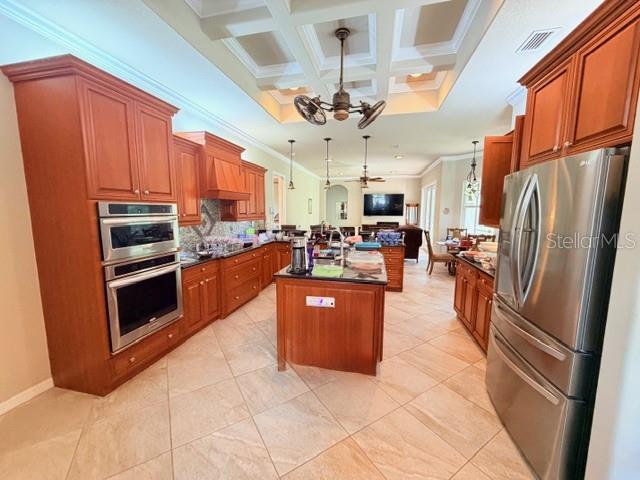 Image 22 of 60 For 16214 Mulholland Road