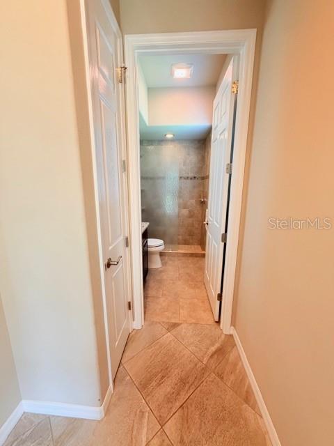 Image 38 of 60 For 16214 Mulholland Road