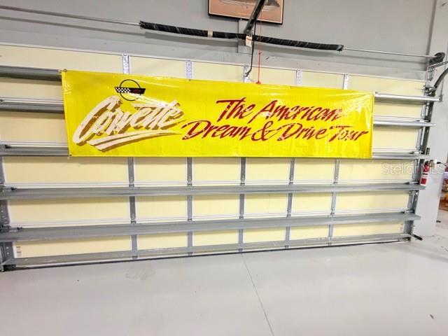 Image 44 of 60 For 16214 Mulholland Road