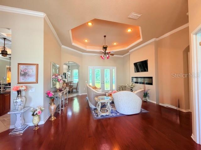 Image 5 of 60 For 16214 Mulholland Road