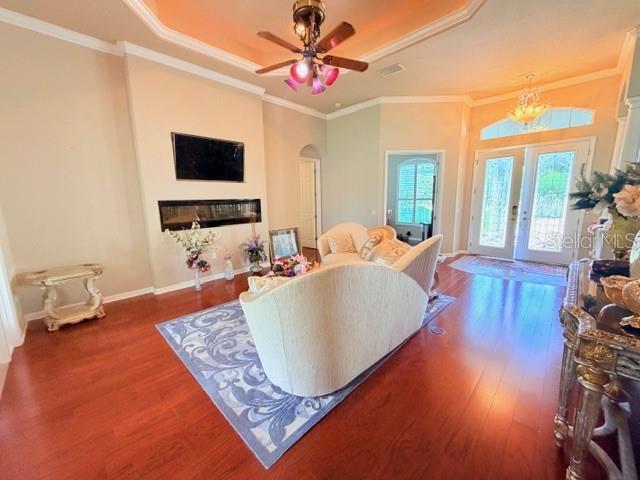 Image 6 of 60 For 16214 Mulholland Road