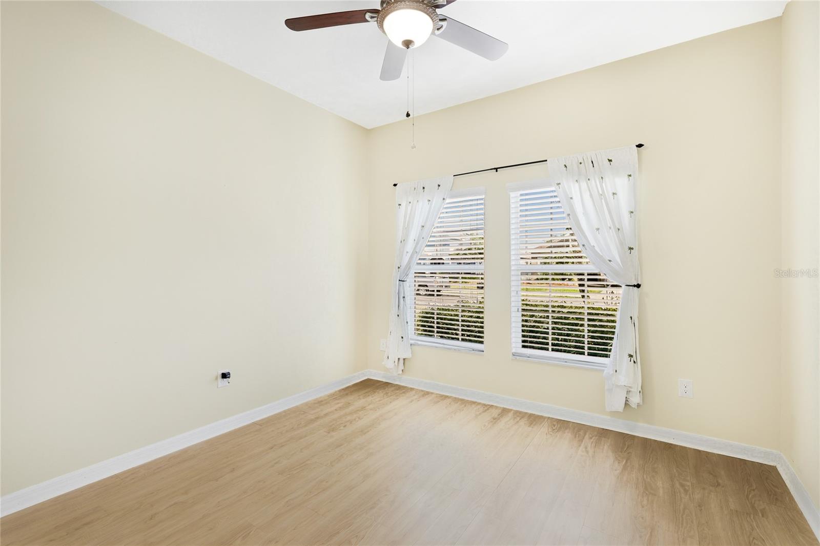 Image 28 of 44 For 7817 112th Avenue E