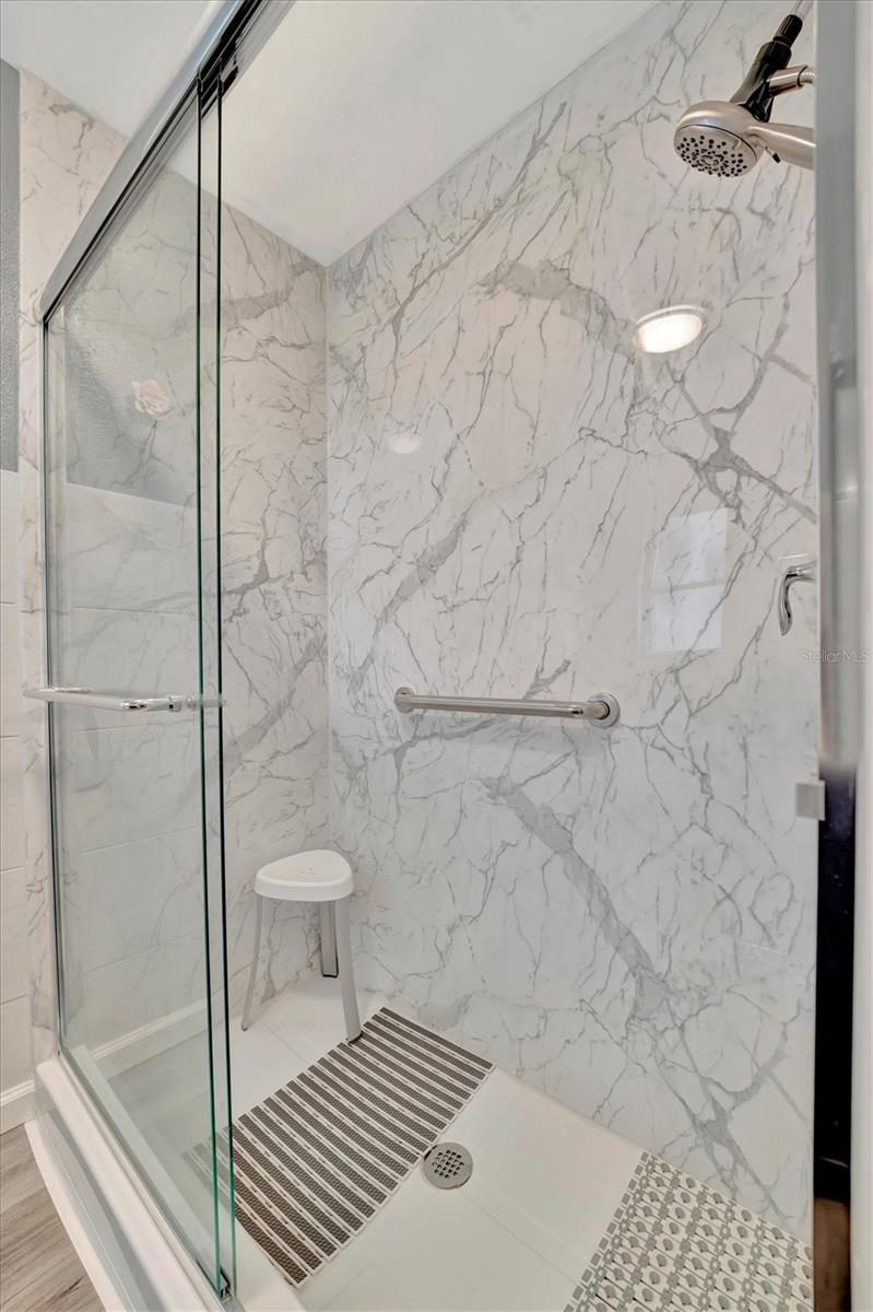 Image 51 of 52 For 4105 35th Avenue W 3