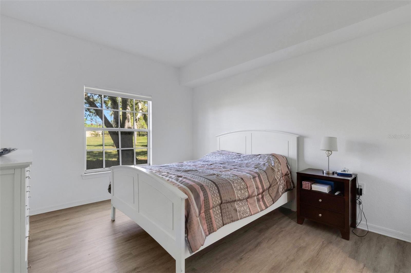 Image 23 of 40 For 5122 Northridge Road 112