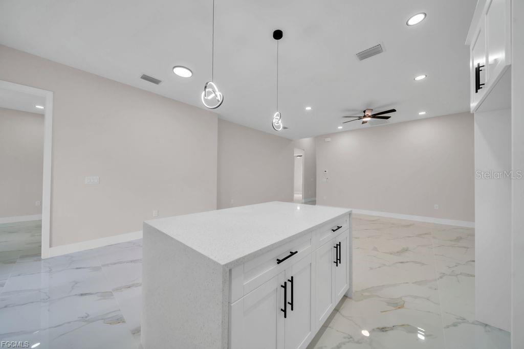 Image 29 of 50 For 225-227 Homer Avenue S