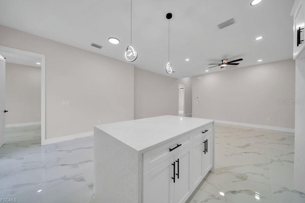 Image 30 of 50 For 225-227 Homer Avenue S