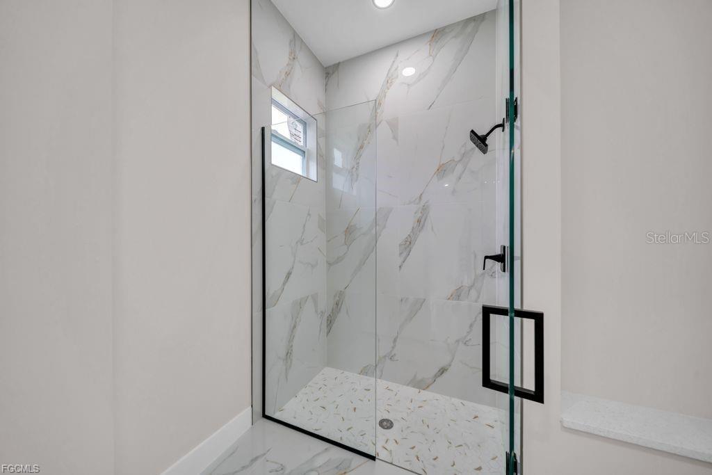 Image 35 of 50 For 225-227 Homer Avenue S