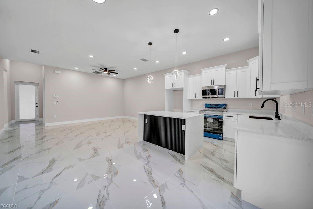 Image 37 of 50 For 225-227 Homer Avenue S