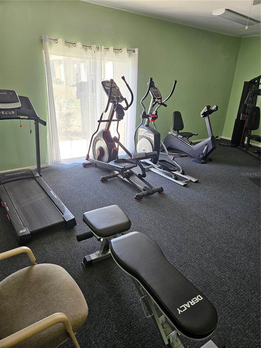 Image 16 of 19 For 2744 Hidden Lake Boulevard C