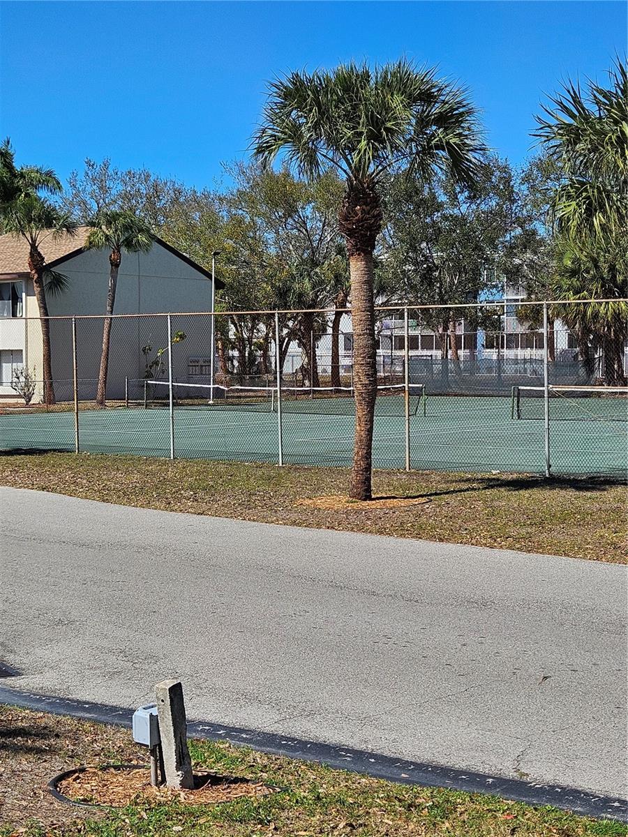 Image 19 of 19 For 2744 Hidden Lake Boulevard C