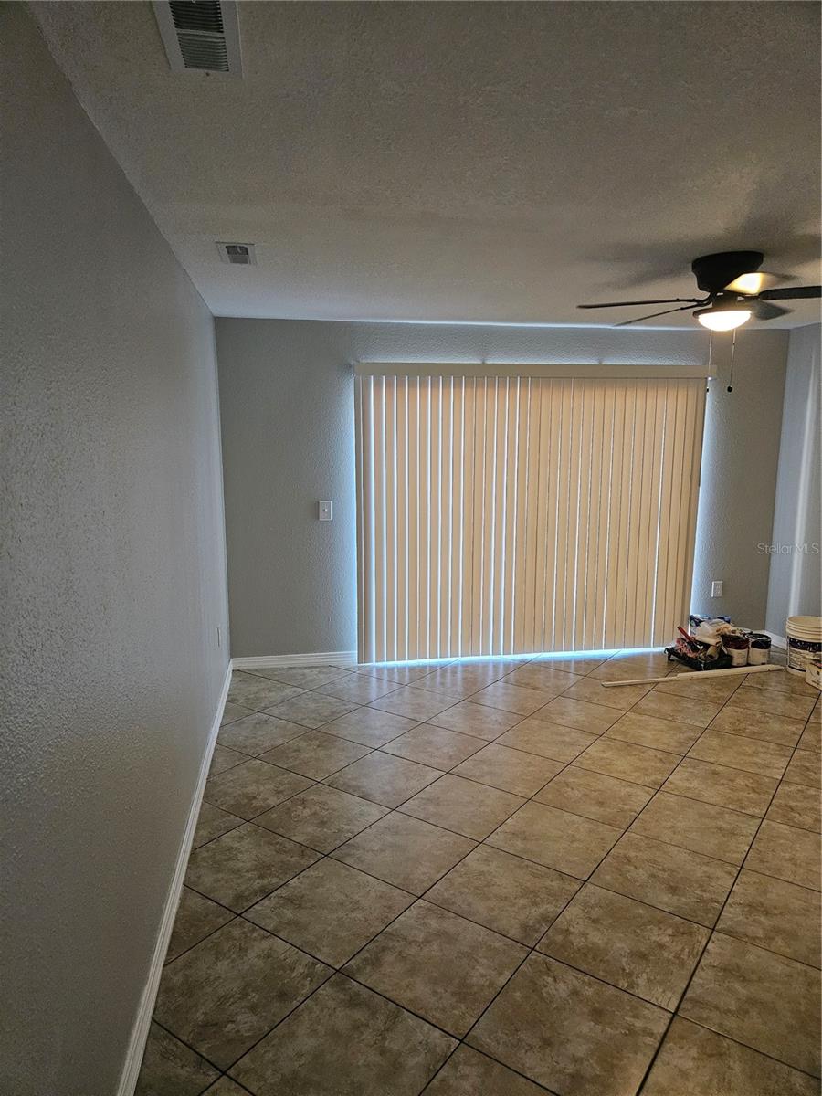 Image 6 of 19 For 2744 Hidden Lake Boulevard C