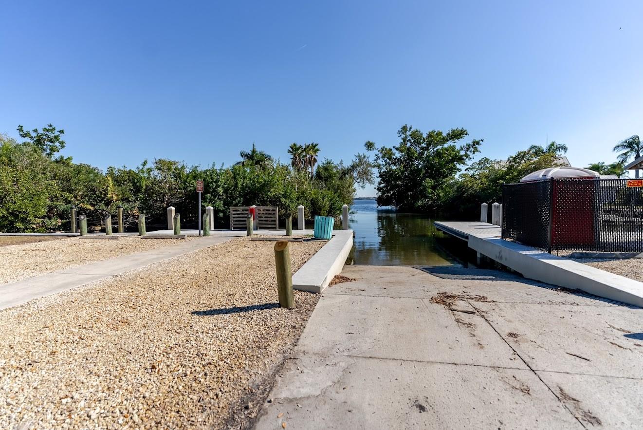 Image 18 of 19 For 360 Orchid Drive