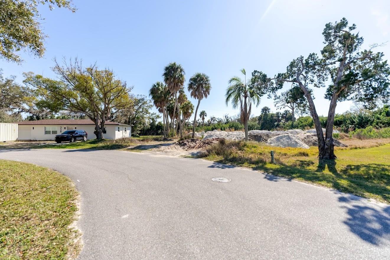 Image 6 of 19 For 360 Orchid Drive